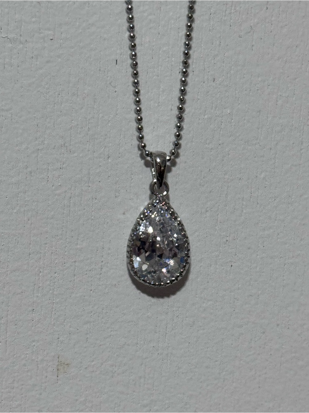 NWT Sterling Silver Teardrop Pendant Necklace